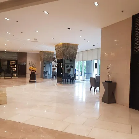 Comfortable 1-Bedroom Unit With Balcony At Fame Residences Condominium